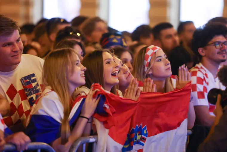 Grizli se nokti, čupala kosa... Ovo je atmosfera na ulicama diljem Hrvatske za vrijeme napete utakmice finala Lige nacija