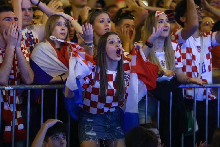 Grizli se nokti, čupala kosa... Ovo je atmosfera na ulicama diljem Hrvatske za vrijeme napete utakmice finala Lige nacija