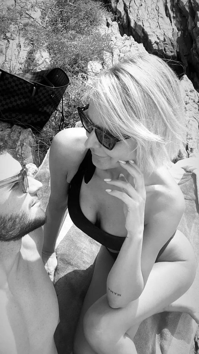 Stankica iz 'Gospodina Savr&scaron;enog' izbacila bujni dekolte i pokazala rezultate operacije grudi: 'Za&scaron;to da ne?'