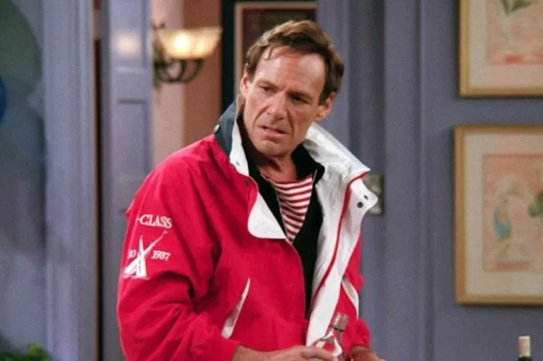 Oca Rachel Green je u seriji glumio pokojni Ron Leibman. Nikad nije zavolio svog zeta, Rossa Gellera.