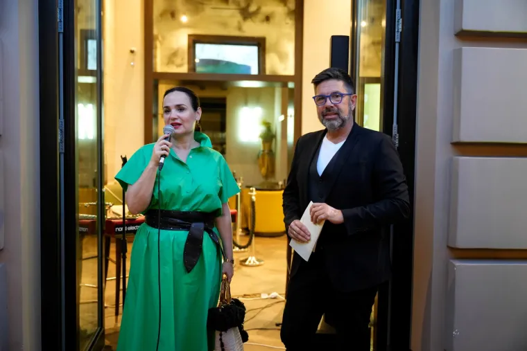 Hrvatski celebrityji se sjatili u Kavkaz: Mila Elegović i Borna Kotromanić plijenile pažnju nevjerojatnom mladolikošću