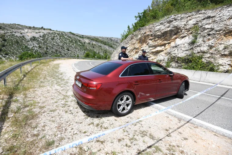 Pogledajte fotografije opsežne akcije nakon pada mađarskog vojnog helikotpera