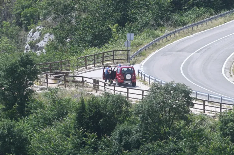 Pogledajte fotografije opsežne akcije nakon pada mađarskog vojnog helikotpera