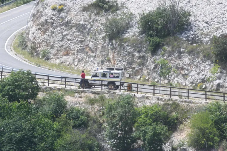 Pogledajte fotografije opsežne akcije nakon pada mađarskog vojnog helikotpera