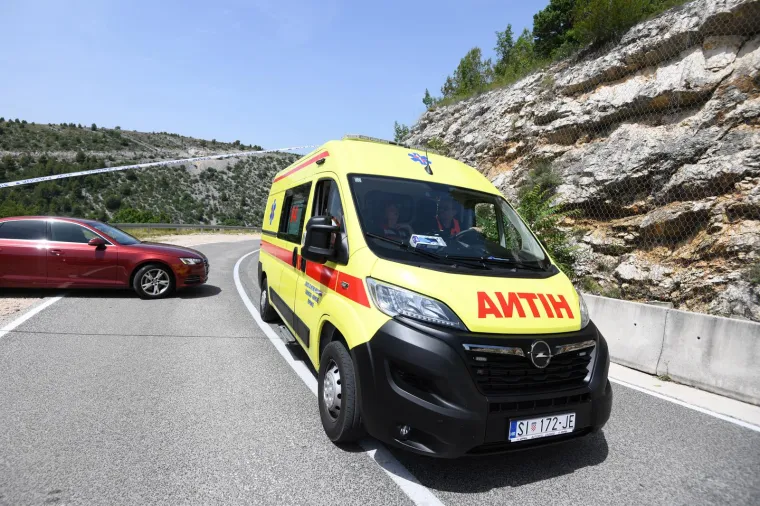 Pogledajte fotografije opsežne akcije nakon pada mađarskog vojnog helikotpera