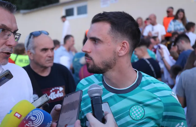 'Za bolji svit - Hajduk Split': Splitski klub predstavio dres kakav nikad kroz povijest nisu imali