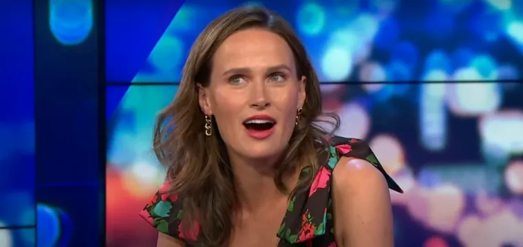 Zanosna sportska voditeljica ukrala &scaron;ou i očarala mnoge: Jedan detalj na njoj posebno upada u oči