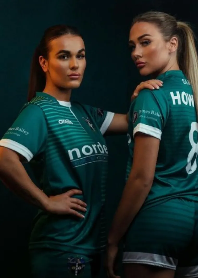 Glamurozna nogometa&scaron;ica u&scaron;la u ekskluzivni kluba žena koje ne nose grudnjak. Sad svi s razlogom pričaju samo o njoj