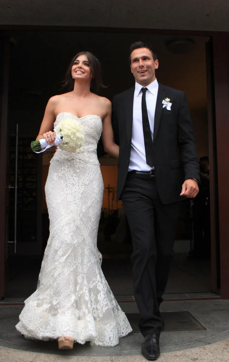 U privatnom životu, Iva je često bila u središtu medijske pažnje zbog svojih veza s poznatim sportašima. 