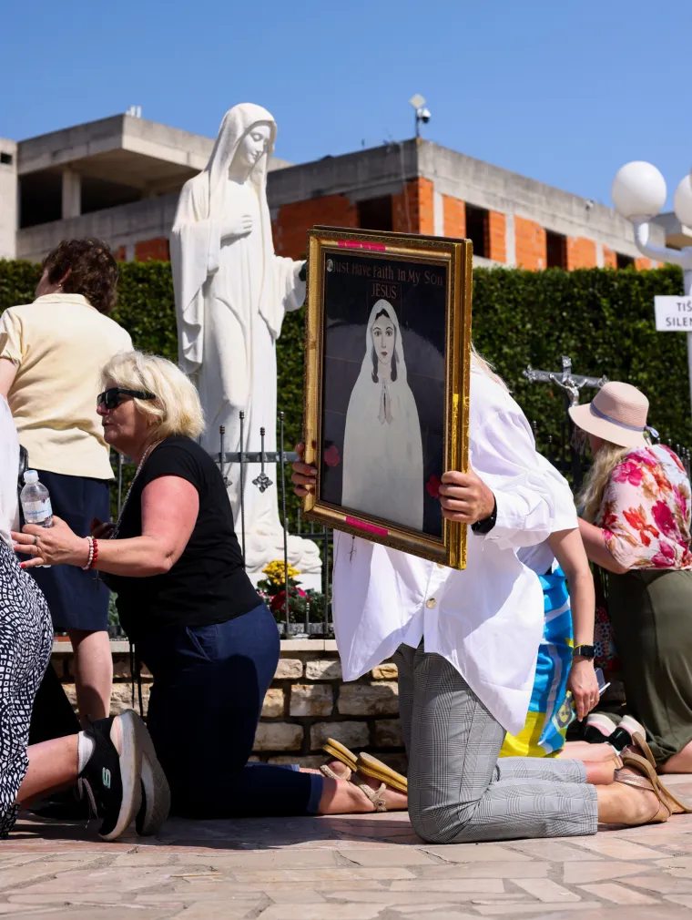 Međugorje puno k'o šipak: Godišnjica je Gospina ukazanja, turisti pohrlili sa svih strana svijeta