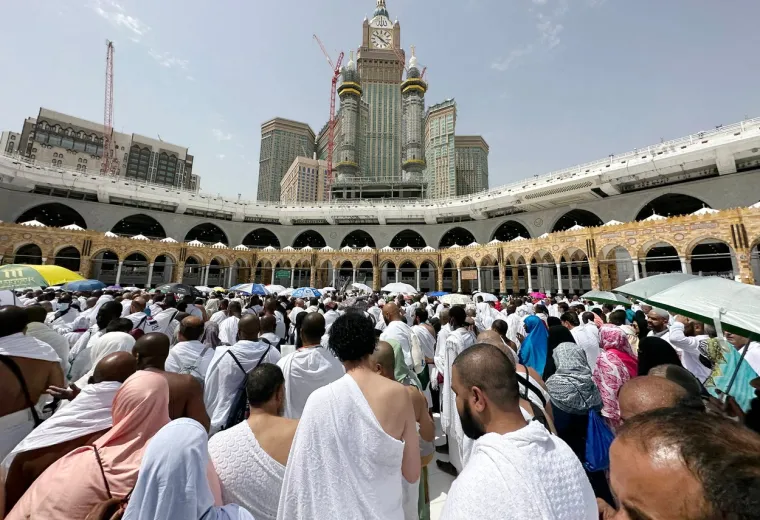 Nesnosne saudijske vrućine ne smetaju hodočasnike. Počeo hadž: 'Štedio sam 20 godina da dođem, san mi se ostvario'