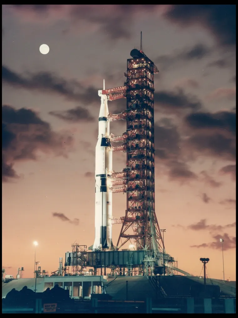Apollo 4 