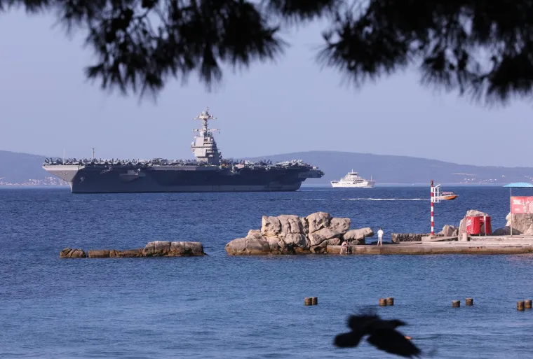 Najveći ratni brod američke mornarice stigao u Split: Cijena gradnje je bolesna, a evo zašto je u našim vodama