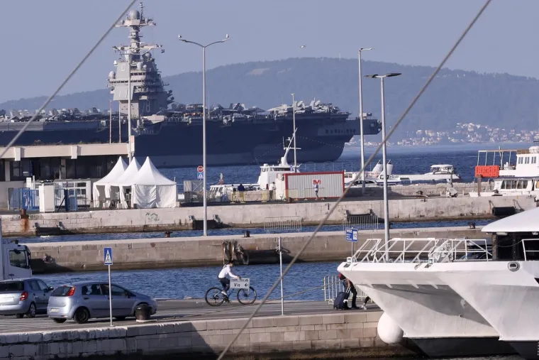 Najveći ratni brod američke mornarice stigao u Split: Cijena gradnje je bolesna, a evo zašto je u našim vodama