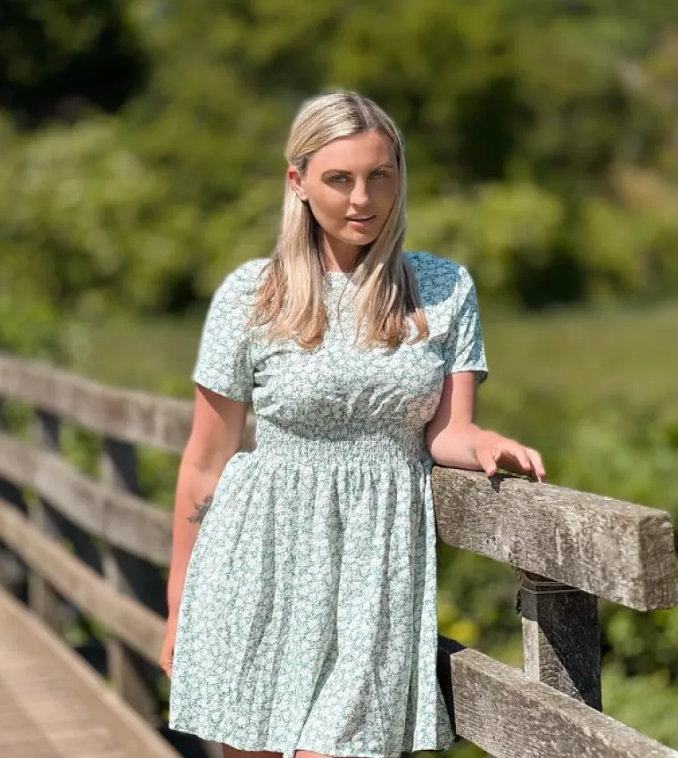 Najomraženija Britanka pozvala mlađahne stripere na djevojačku i &scaron;okirala: 'Stari su kao moj sin i radit će to besplatno'