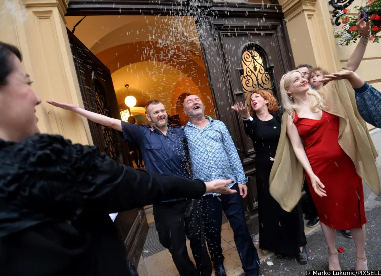 Prije osam godina u Zagrebu svoje sudbonosno 'da' rekao je poznati novinar i time postao prva javna osoba koja je ozakonila gay brak