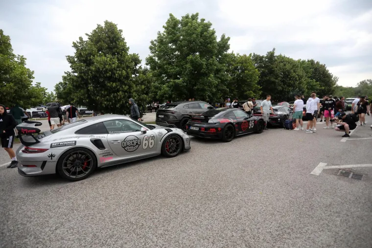 Dovezli svoje brutalne 'pile' i okupili se u zagrebačkom klubu: Pogledajte sportske aute ponosnih vlasnika