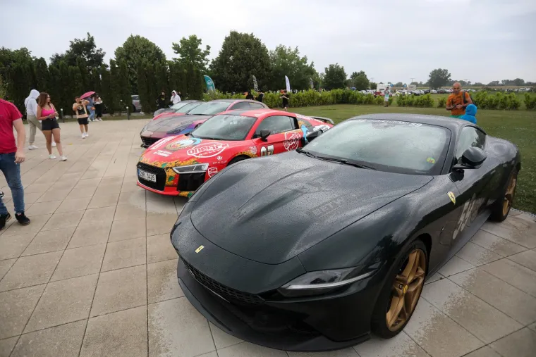 Dovezli svoje brutalne 'pile' i okupili se u zagrebačkom klubu: Pogledajte sportske aute ponosnih vlasnika