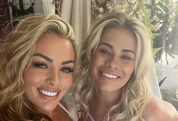 Najzgodnija UFC borkinja se skinula u bikini i 'divljim' fotografijama zapalila fanove
