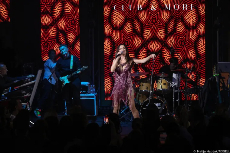 Severina usijala zagrebački Mint i publici priu&scaron;tila nezaboravne prizore u krajnje nesta&scaron;nim resicama