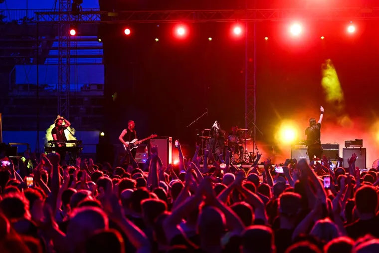 Redatelj Miran Kurspahić nastupio sa svojim bendom kao predgrupa The Cultu: Britanski rock bend zapalio &Scaron;alatu