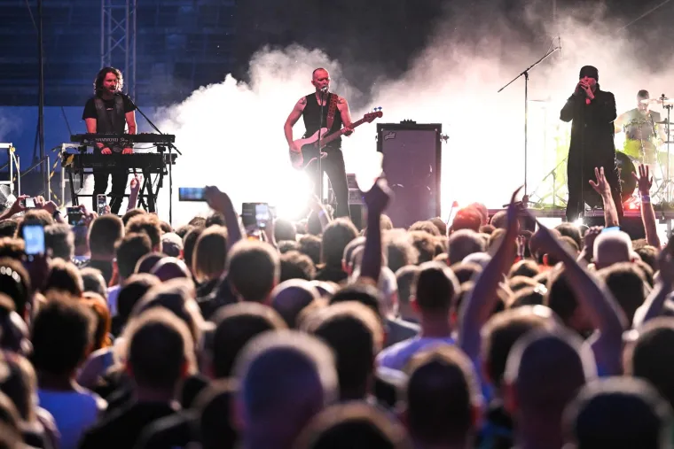 Redatelj Miran Kurspahić nastupio sa svojim bendom kao predgrupa The Cultu: Britanski rock bend zapalio &Scaron;alatu