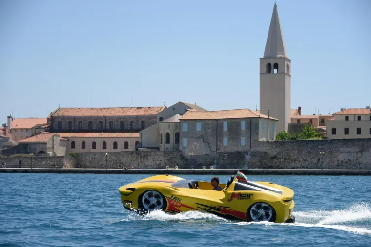 Jet car u Poreču