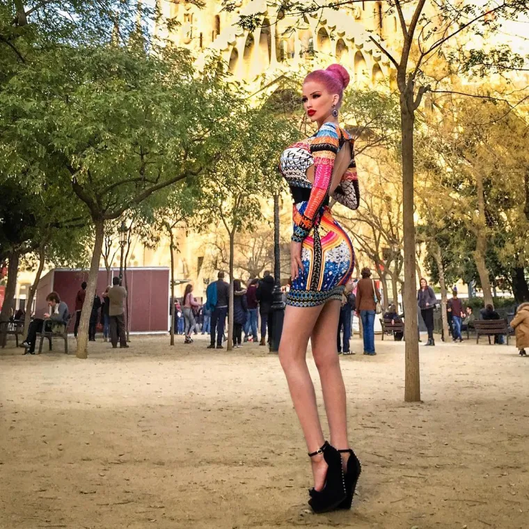 Gabriela čini sve kako bi izgledala poput barbike: 'Moje tijelo je remek-djelo, radim na njemu kao Da Vinci na Mona Lisi'