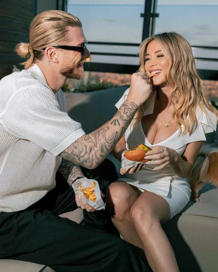 Diletta ponovno pokazala svoje atribute, dok se iza nje vidi pun Mjesec: Fanovi odu&scaron;evljeni; 'Ja vidim jo&scaron; dva velika...'