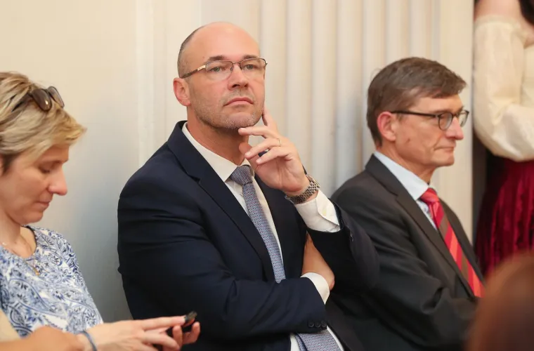Kosor predstavila svoju knjigu i okupila brojne face; Pojavio se i Milanović prije nego što se obratio naciji