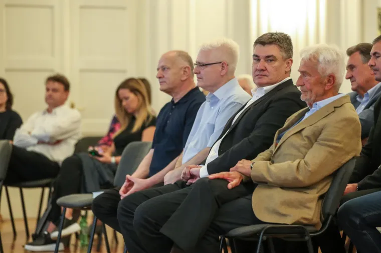 Kosor predstavila svoju knjigu i okupila brojne face; Pojavio se i Milanović prije nego što se obratio naciji