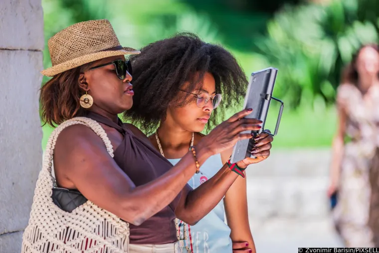 Partijaneri iz cijelog svijeta zaposjeli Split: Ima tu svega, od polugolotinje i mi&scaron;ića, pa sve do velikih redova