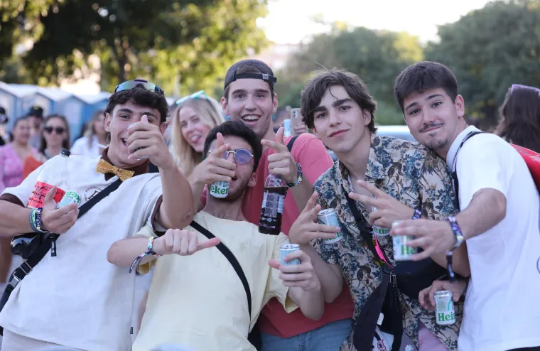 Počela je Ultra! Split pod opsadom horde partijanera, već je bilo posla za Hitnu, a i policiju: 'Skidao je i čarape, patike, ulo&scaron;ke iz patika'