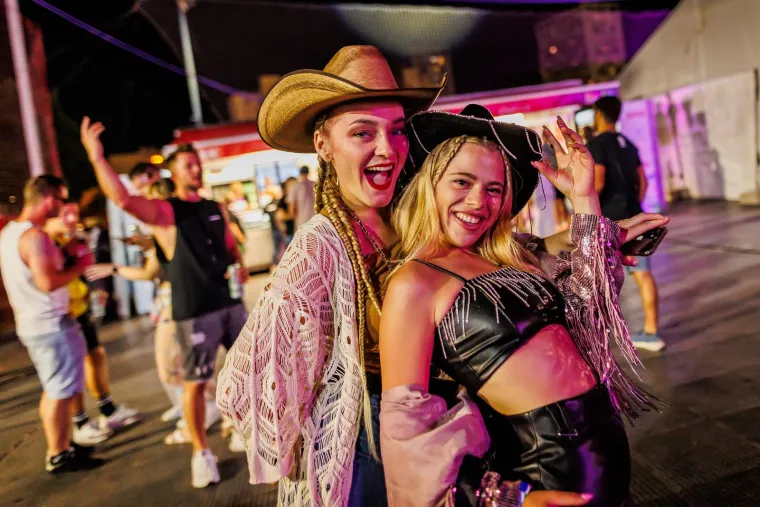 Vi&scaron;e od 140 tisuća ljudi u Splitu: Ovo su najluđi trenutci prve večeri Ultre