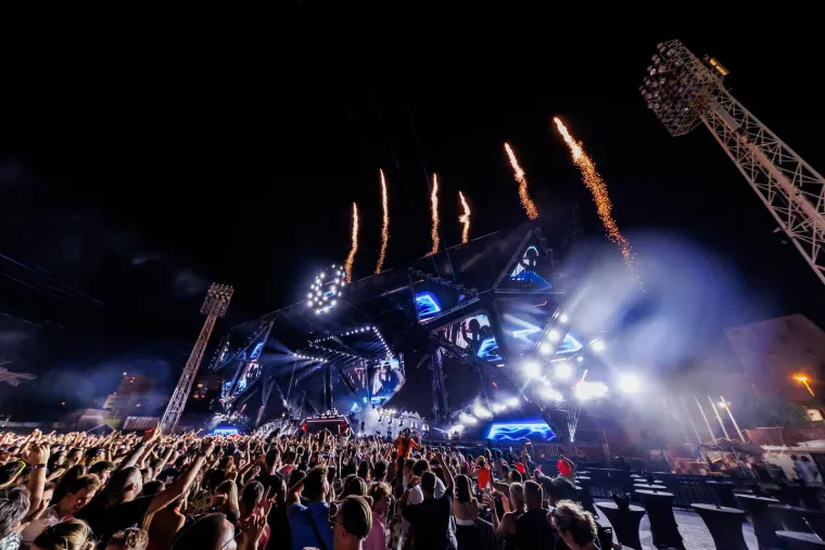 Vi&scaron;e od 140 tisuća ljudi u Splitu: Ovo su najluđi trenutci prve večeri Ultre