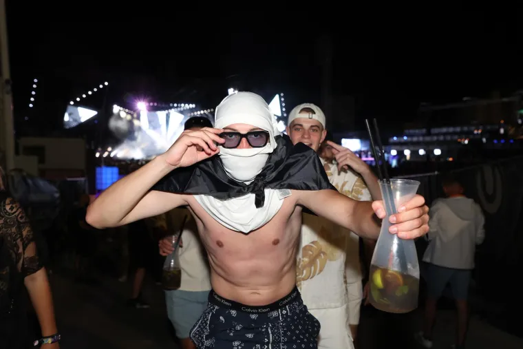 Vi&scaron;e od 140 tisuća ljudi u Splitu: Ovo su najluđi trenutci prve večeri Ultre