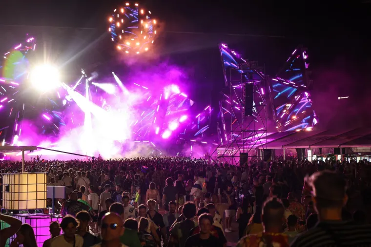 Vi&scaron;e od 140 tisuća ljudi u Splitu: Ovo su najluđi trenutci prve večeri Ultre