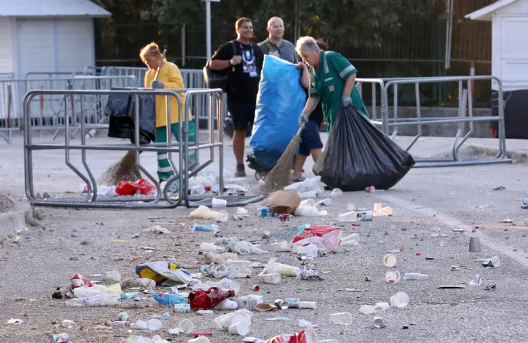 Pogledajte kako su jutros izgledale splitske ulice, radnici Čistoće na terenu