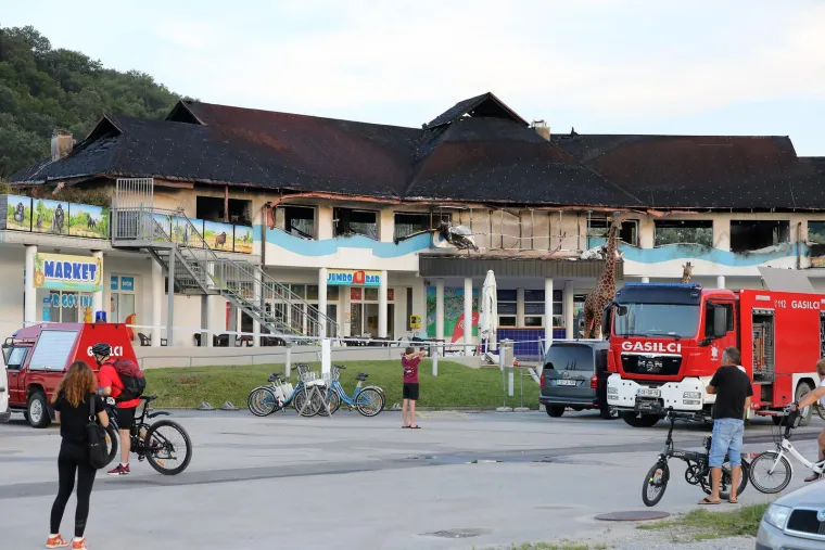 Pogledajte posljedice buktinje u slovenskim toplicama: Požar je progutao gornji kat objekta tik uz bazene