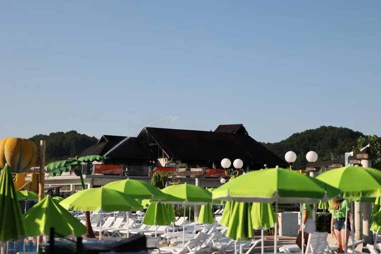 Pogledajte posljedice buktinje u slovenskim toplicama: Požar je progutao gornji kat objekta tik uz bazene