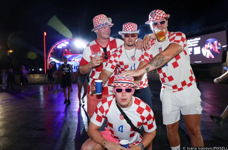 Brutalan toples i tange koje remete san obilježili drugu večer Ultre: Djevojke nikad slobodnije, gledajte ih s oprezom!