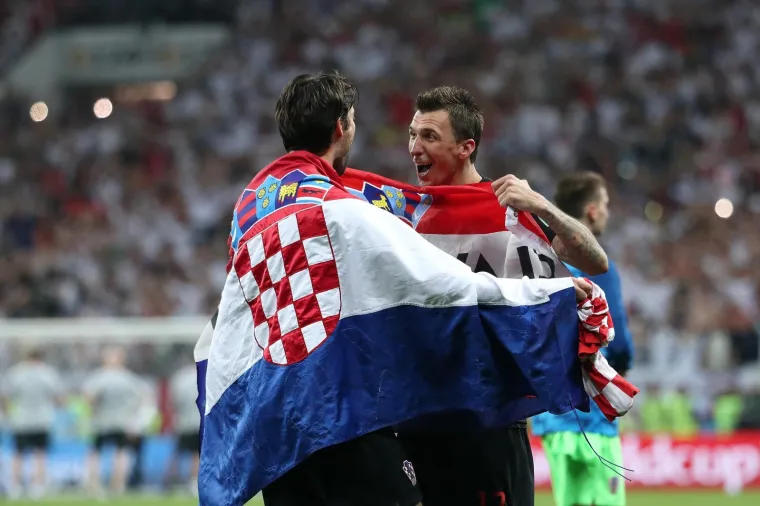 11.07.2018., stadion Luznjiki, Moskva, Rusija - Svjetsko nogometno prvenstvo 2018., polufinale, Hrvatska - Engleska. Hrvatska rezultatom 2:1 poslala Engleze kuci, u finalu ih ceka Francuska. Vedran Corluka, Mario Mandzukic. Photo: Igor Kralj/PIXSELL