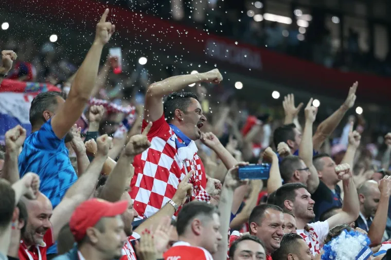 11.07.2018., stadion Luznjiki, Moskva, Rusija - Svjetsko nogometno prvenstvo 2018., polufinale, Hrvatska - Engleska. Navijaci slave Perisicev gol za izjednacenje 1:1. Photo: Igor Kralj/PIXSELL