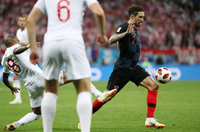 Prije 5 godina Hrvatska je gorjela! Mandžukić u 109.  minuti, odojak pred hotelom, suze Vatrenih. Prisjetite se