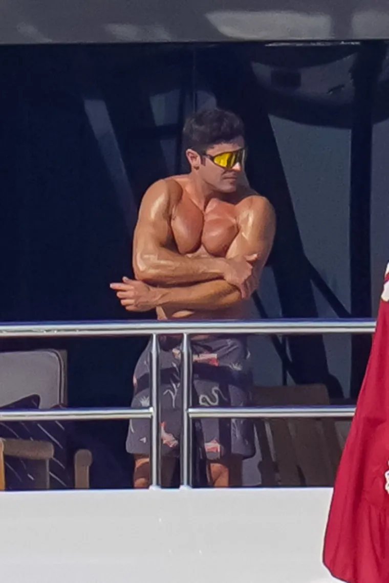 Zac Efron 