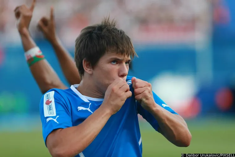 Mamići završili u zatvoru, a navijači pokazali da Dinamo itekako živi: Osam je godina prošlo od ovog ludog derbija