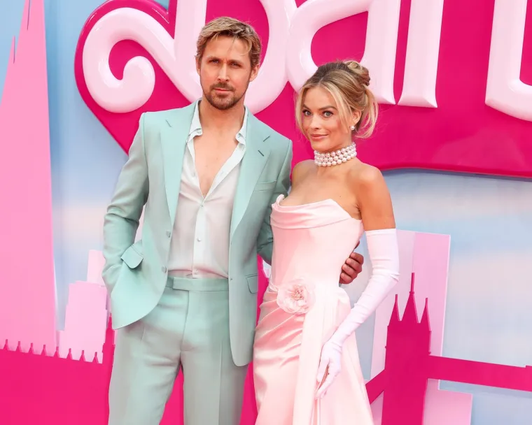 Margot Robbie kao živa barbika: Stigla je na premijeru u najdivnijoj ružičasto-bijeloj haljini koju ćete u životu vidjeti