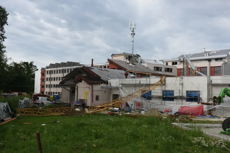 Nezapamćeno nevrijeme poharalo Sloveniju: Olujni vjetar čupao stabla kao od &scaron;ale, bilo je pljuskova i obilne tuče