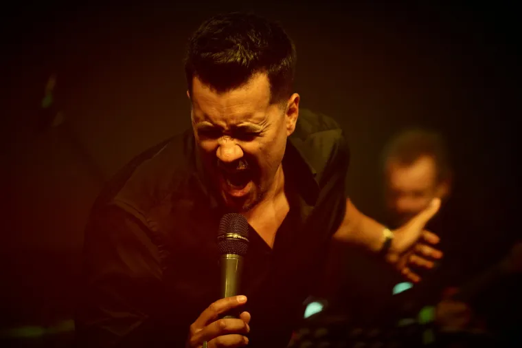 Prigrlite duh ljeta uz Schweppesovu novu filozofiju Born Social