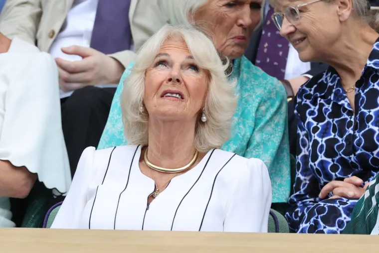 Čačkala nos, razjapila usta, izbuljivala oči: Svi su popadali od smijeha kad su vidjeli kakve grimase radi Camilla na Wimbledonu